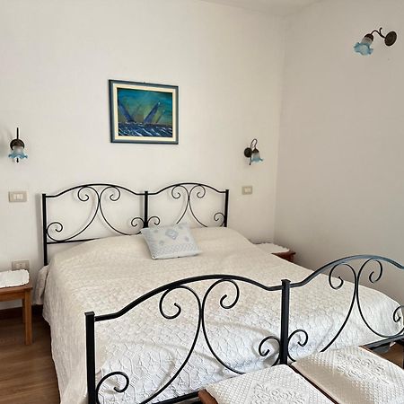 B&B Tre - Rooms & Relax Oristano Buitenkant foto