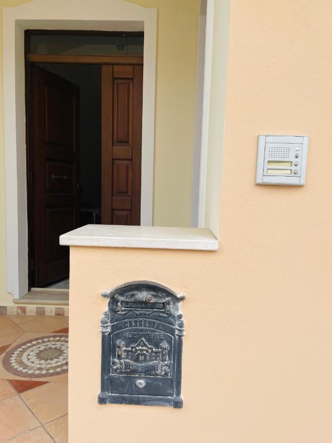 B&B Tre - Rooms & Relax Oristano Buitenkant foto