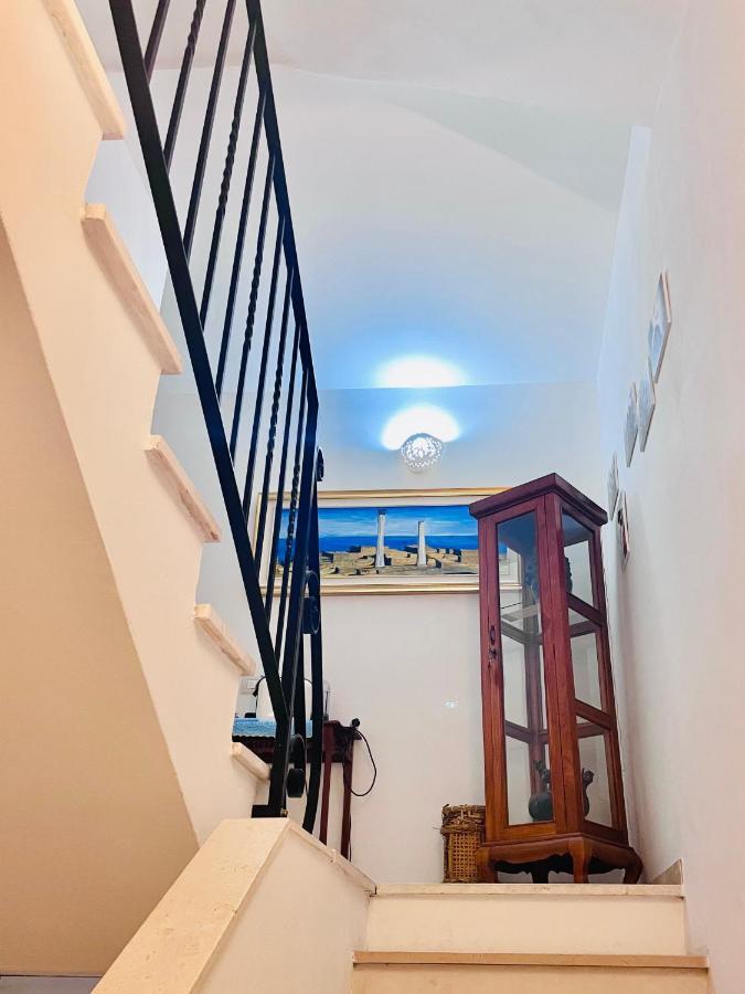 B&B Tre - Rooms & Relax Oristano Buitenkant foto