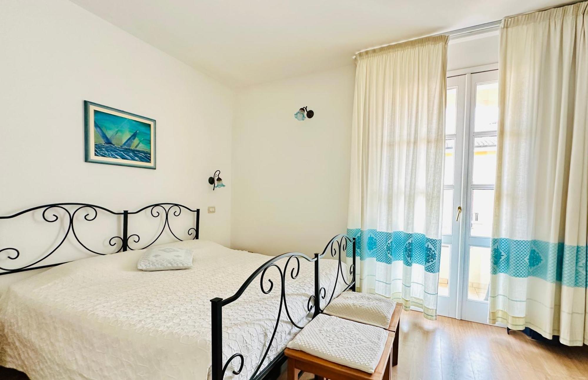 B&B Tre - Rooms & Relax Oristano Buitenkant foto