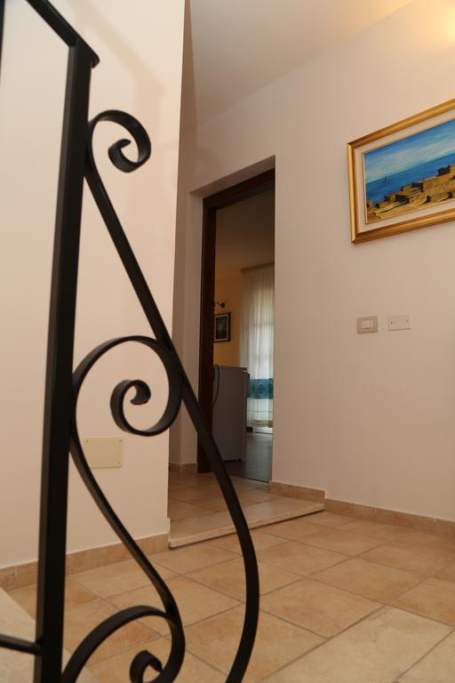 B&B Tre - Rooms & Relax Oristano Buitenkant foto